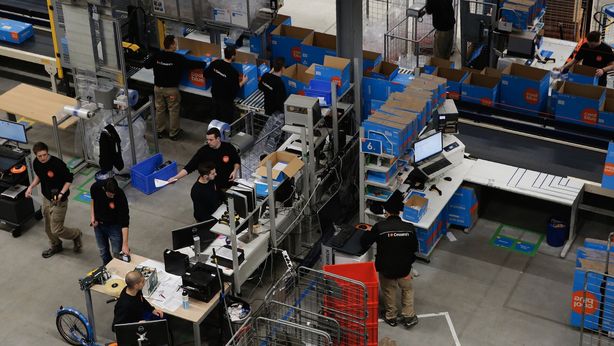Eurozona, da export grande aiuto a Pil a fine 2015