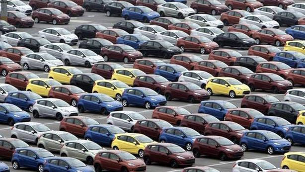 Italia: mercato auto ancora in crisi. Immatricolazioni -4,5%