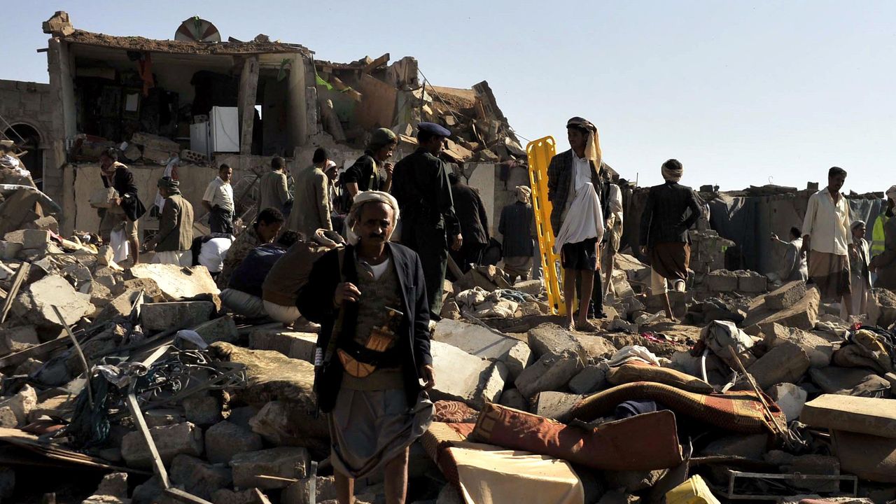 Yemen, continuano raid coalizione araba. 100 morti ad Aden