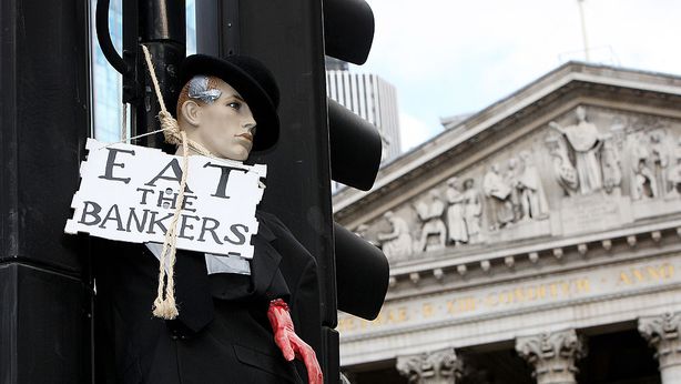 Alert banche: in 7 anni chiusi 7mila sportelli