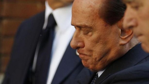 Dilemma Berlusconi: andare alle urne o resistere