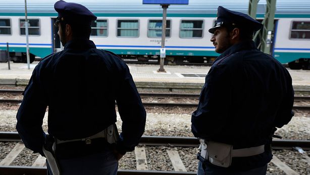 Austria ci minaccia: “Se concedete visti chiudiamo Brennero”