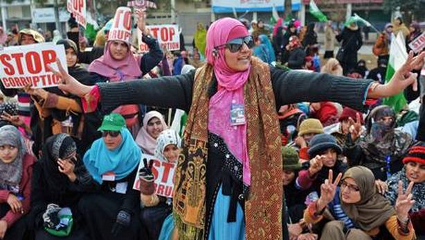 Pakistan: timori di un colpo di stato dopo arresto premier