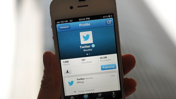 Rivoluzione Twitter: da oggi operativa la “spunta blu”
