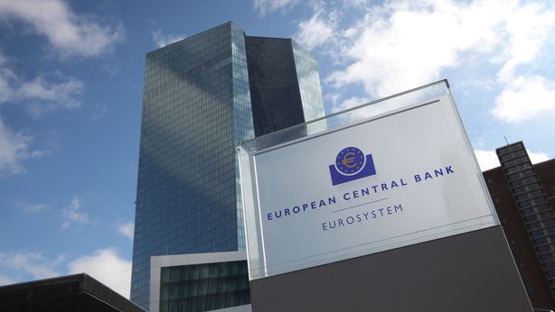 Banche venete, i vertici: solvibili anche da sole