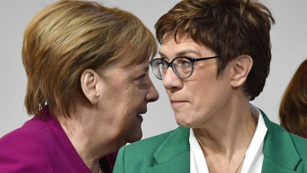 Finisce era Merkel, Cdu nelle mani di Annegret Kramp-Karrenbauer