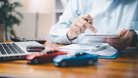 Assicurazioni italiane da record: premi a 162 miliardi, Rc auto sotto osservazione