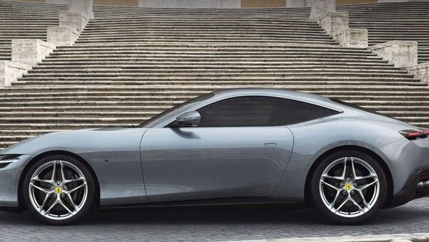 Ferrari presenta Roma, la nuova coupé ispirata alla Dolce Vita