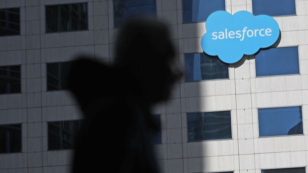 Salesforce, ricavi trimestrali oltre le stime e focus su AI