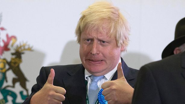 Brexit, crisi di governo: analisti vedono recessione e calo sterlina