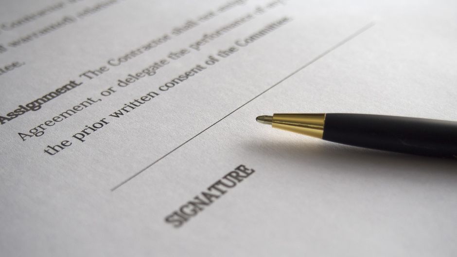 Comcast annuncia spin-off NBCUniversal e business media Sky UE