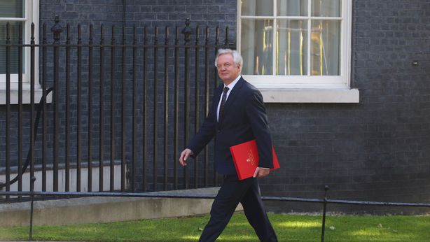 Brexit: è guerra civile Tory. “Accordo May sarà rigettato”