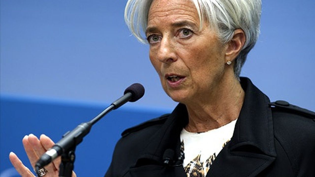 Lagarde: “Sono rimasti meno di tre mesi” per salvare l’euro