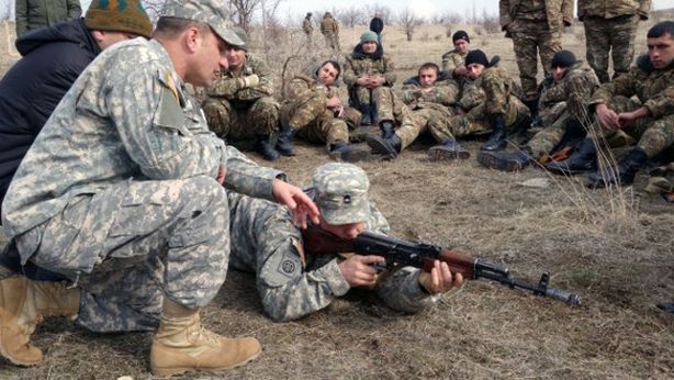 Iraq, report shock: “Americani hanno addestrato jihadisti ribelli” dell’ISIS