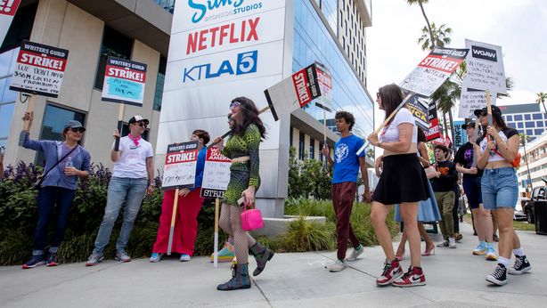 Sciopero attori USA, cosa sta succedendo davvero ad Hollywood