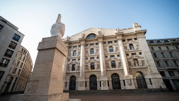 Piazza Affari, banche e assicurazioni campioni di utili dei primi sei mesi