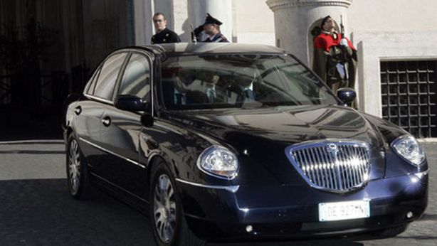 Auto blu, altro che tagli. In Italia è record per politici e funzionari della PA
