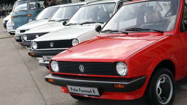 Cartello nelle emissioni inquinanti, Commissione Ue multa i big tedeschi dell’auto