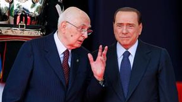 Il PD vuole graziare Berlusconi: da ineleggibile a incompatibile