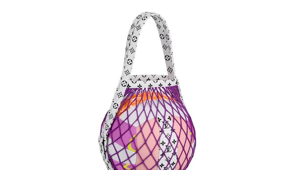 Louis Vuitton e Chanel unite dai “palloni di lusso”