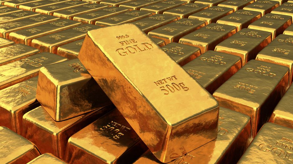 Oro in correzione, le banche centrali cambiano rotta: dalla corsa agli acquisti alle vendite forzate
