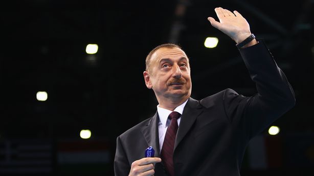 Tangenti e caviale: così l’Azerbaijan ha corrotto un politico italiano