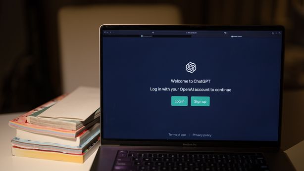 Chat GPT nel mirino delle autorità tedesche