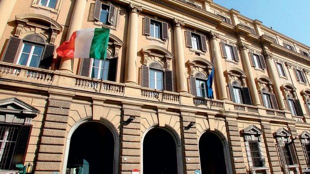 Boom del debito pubblico italiano: +129 miliardi in quattro mesi
