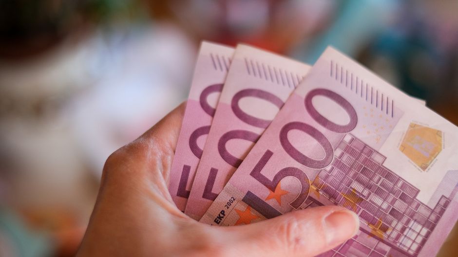 L’euro si rifà il look e dice addio alla banconota da 500