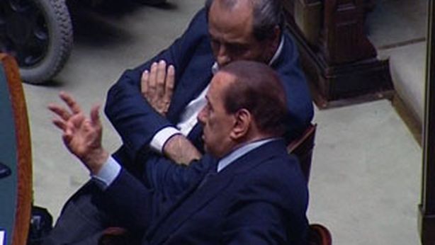 Di Pietro pronto ad appoggiare Berlusconi, se vara le riforme