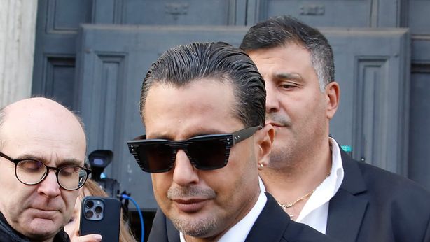 Fabrizio Corona, la Consob blocca la sua meme coin