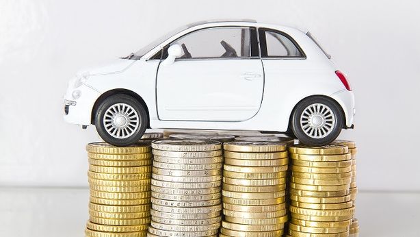 RC auto: prosegue stangata automobilisti, prezzi medi ai massimi da 7 anni
