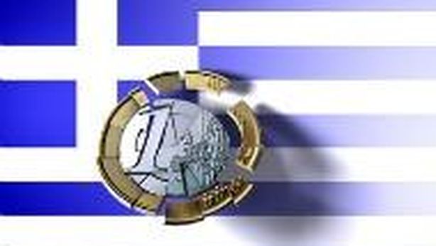 Euro, fuga da Atene