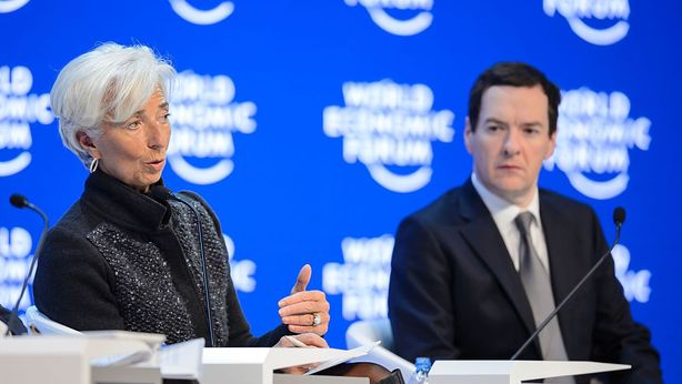 Davos al via, élite proveranno a difendere la globalizzazione
