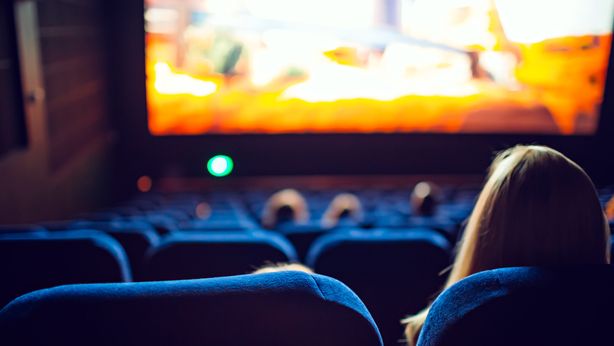 Caro bollette: al via i contributi per musei, cinema, teatri e sale concerti