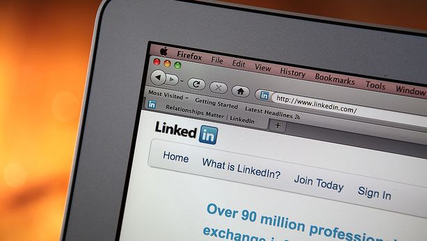 Consulenti finanziari, come fare un profilo d’autore su Linkedin