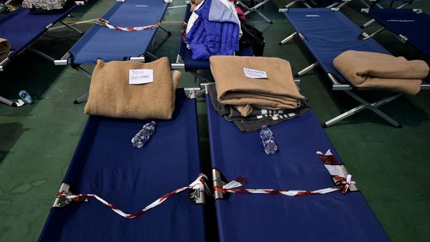 Terremoto: 4mila sfollati, nuove scosse nella notte