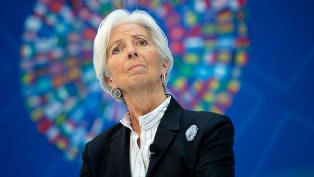 Lagarde: “La Bce non può imitare la Fed nella lotta all’inflazione”