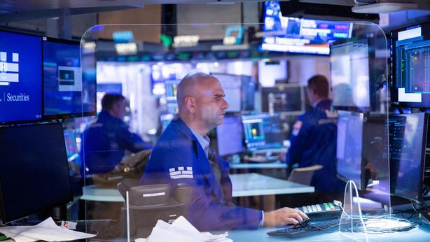 Mercati azionari: nuovi segnali di debolezza per Wall Street