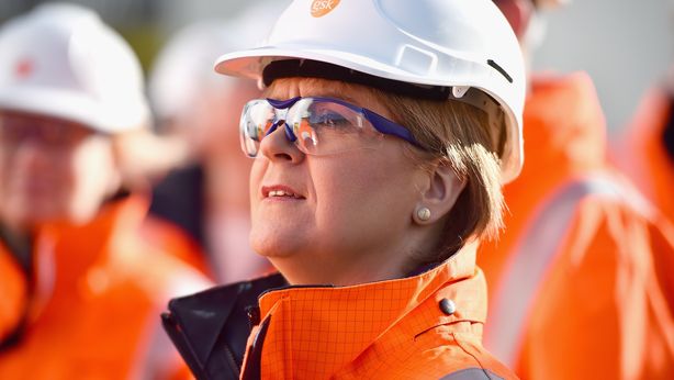 Eurozona: Pil visto a zero, primi segnali di fase recessiva