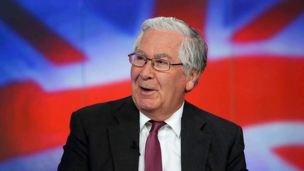 King (ex BoE): “accordo Brexit frutto di massima incompetenza”