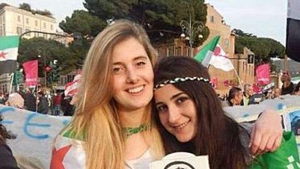 «Nelle mani dei terroristi dell’Isis ci sono anche due italiane»