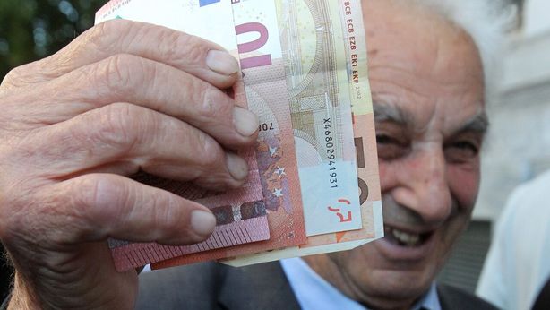 Sospettosi e guardinghi: gli italiani non si fidano più delle banche