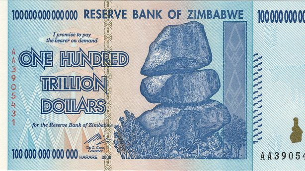 Zimbabwe dice addio alla valuta locale: adotterà dollaro Usa