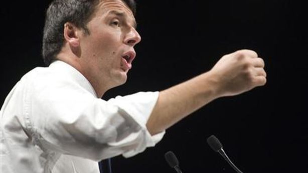 Leader preferiti: Renzi sale ancora, al 52%