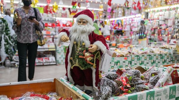Consumi in ripresa in vista del Natale. Per i regali si spenderà il 13% in più