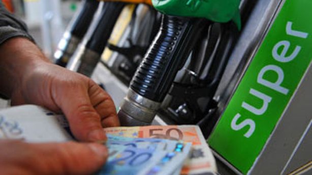 Quanto petrolio potrebbe pompare l’OPEC+ per raffreddare i prezzi