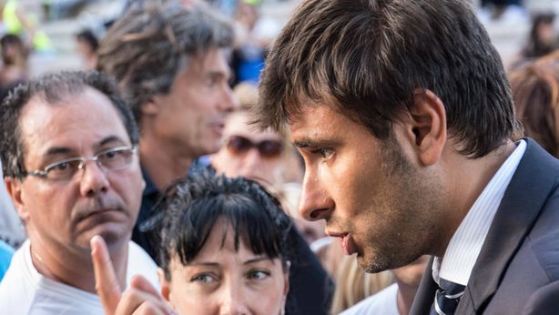 Caos alla Camera da record: deputati M5S sospesi per 616 giorni
