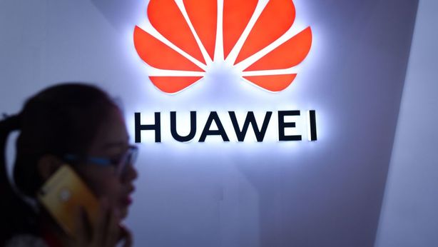 Huawei vuole superare Samsung: “primi negli smartphone nel 2019”