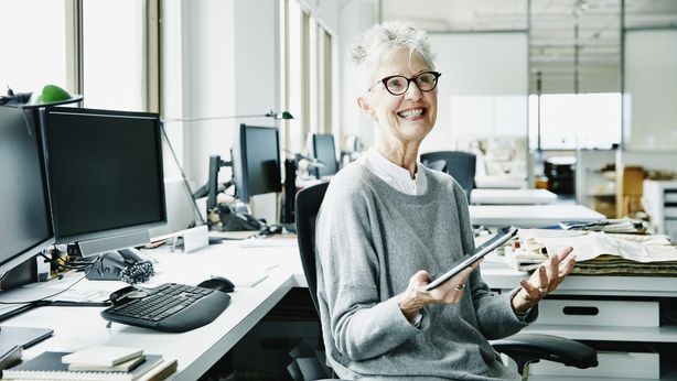Quota 103, Opzione donna e Ape sociale: tutte le novità sulle pensioni